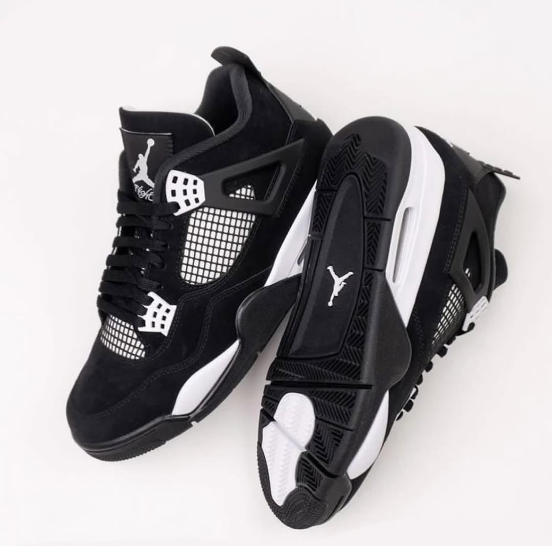 Air Jordan 4 White Thunder