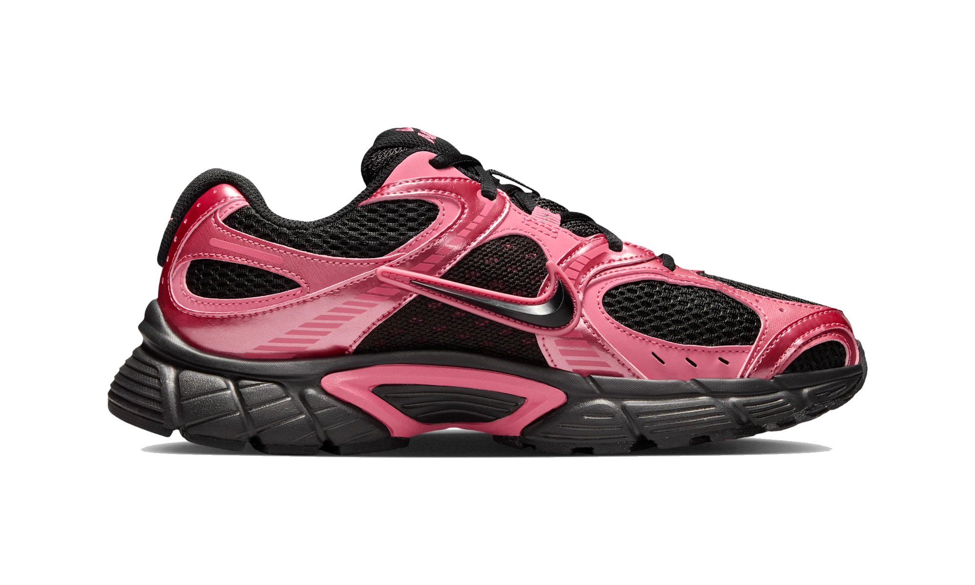 Nike V5 RNR shoes with reflective accents Black/Peony/Black
