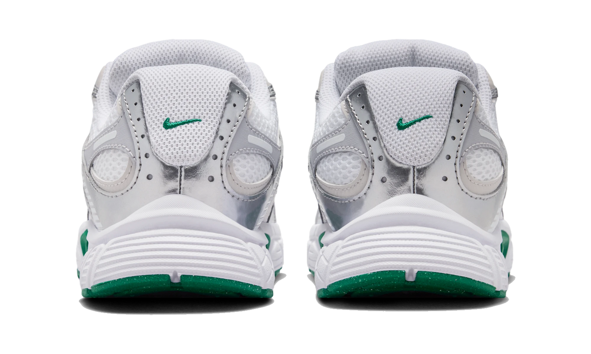 Nike V5 RNR White/Vast Grey/Metallic Silver/Malachite