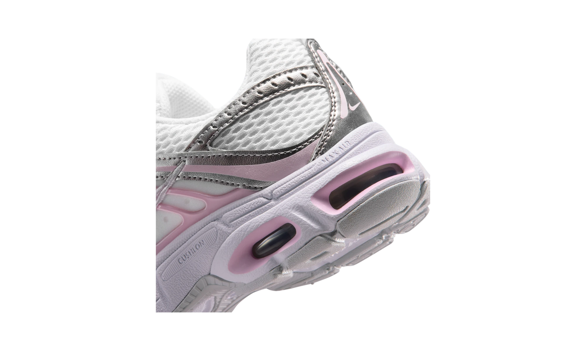 Nike Air Max Moto 2K White/Pure Platinum/Metallic Silver/Pink Foam