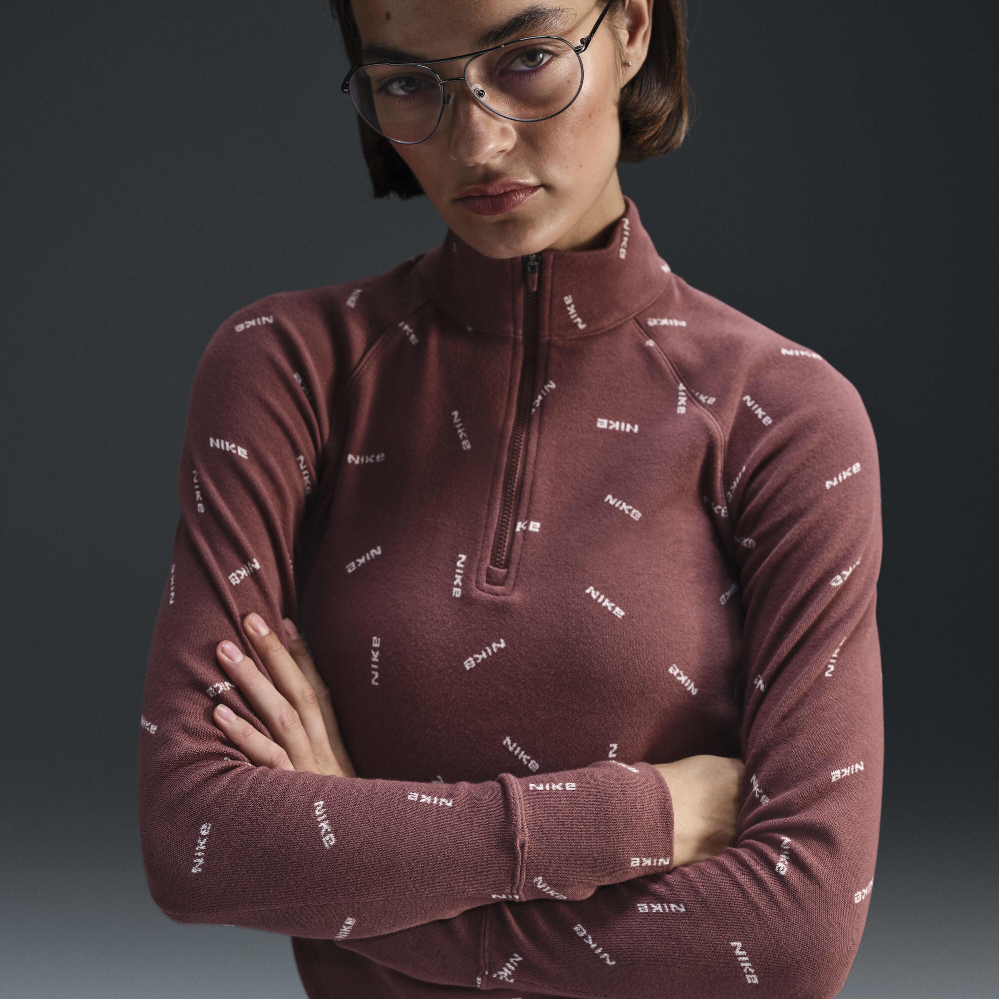 Nike Sportswear Collection Slim 1/2-Zip Long-Sleeve Logo Top Red Sepia/Light Orewood Brown/Red Sepia - Sneak
