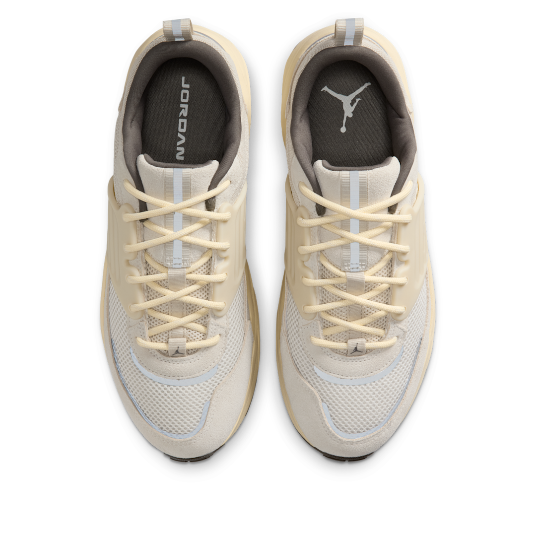 Air Jordan Trunner O/S Light Orewood Brown, Light Orewood Brown/Phantom/Muslin/Ridgerock (IB3722-101)