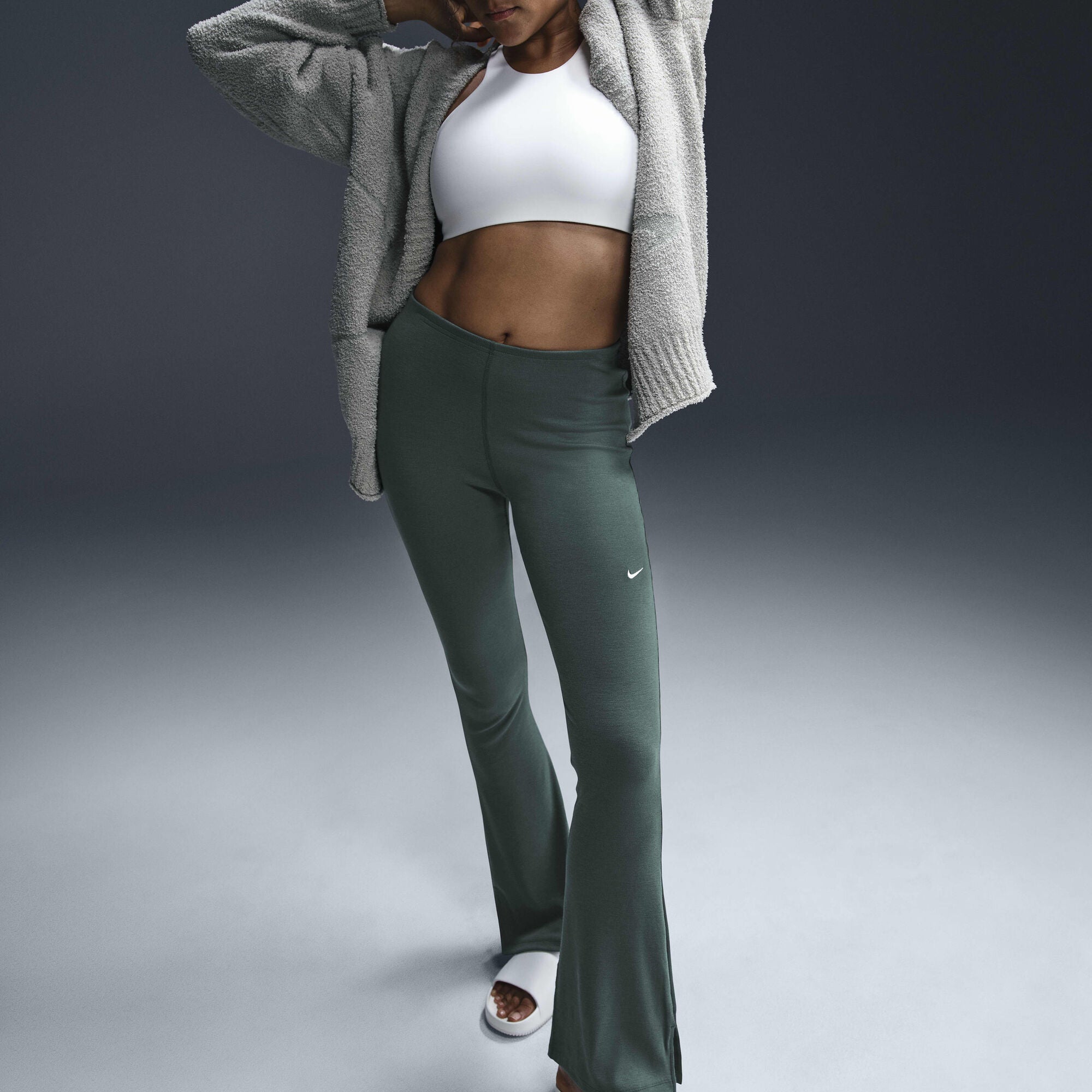 Nike Sportswear Chill Knit Tight Mini-Rib Flared Leggings Vintage Green/Sail