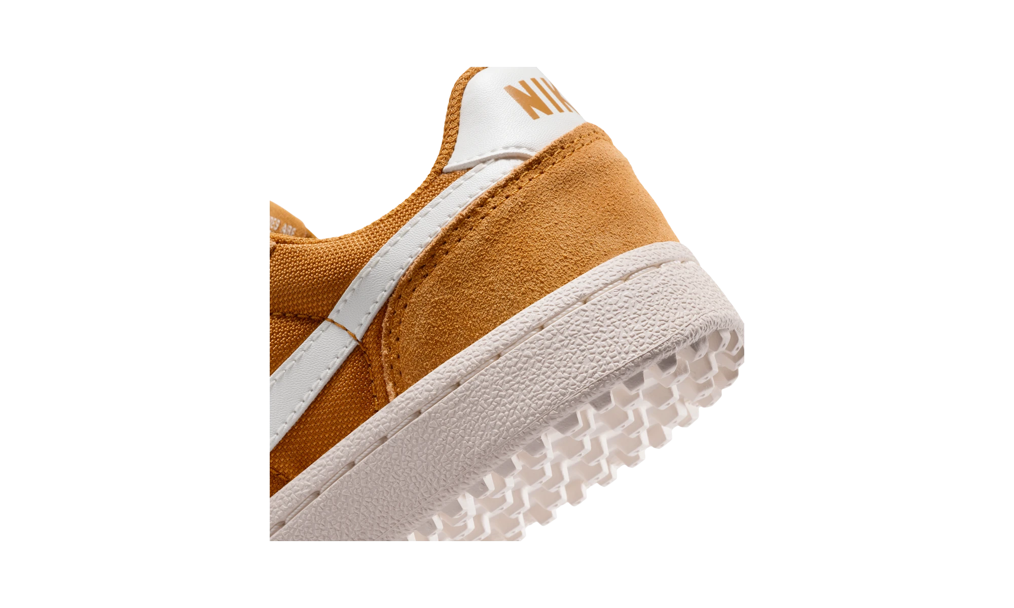 Nike Field General Desert Ochre/Desert Ochre/Sail/Sail