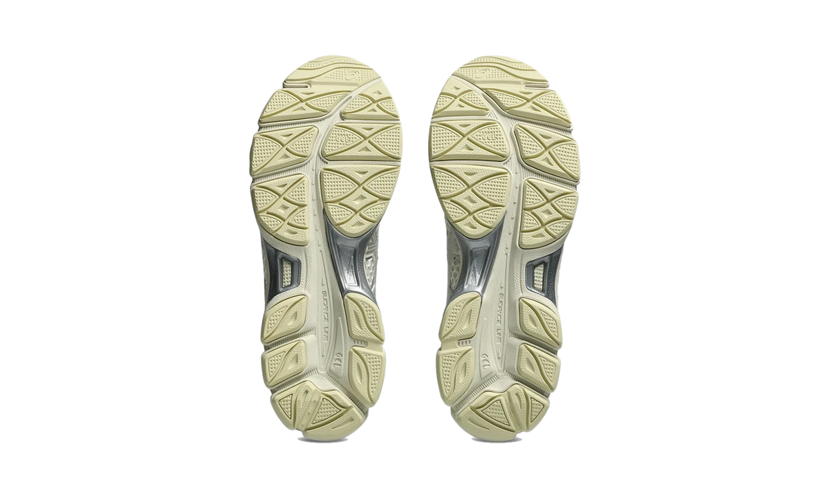 ASICS Gel-Cumulus 16 Cream Pure Silver