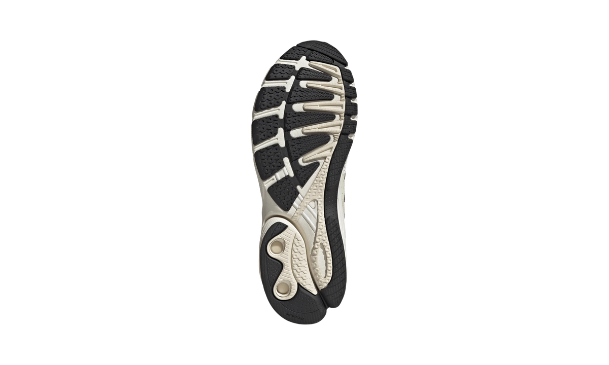 Adidas Adistar Control 5 White Black Alumina