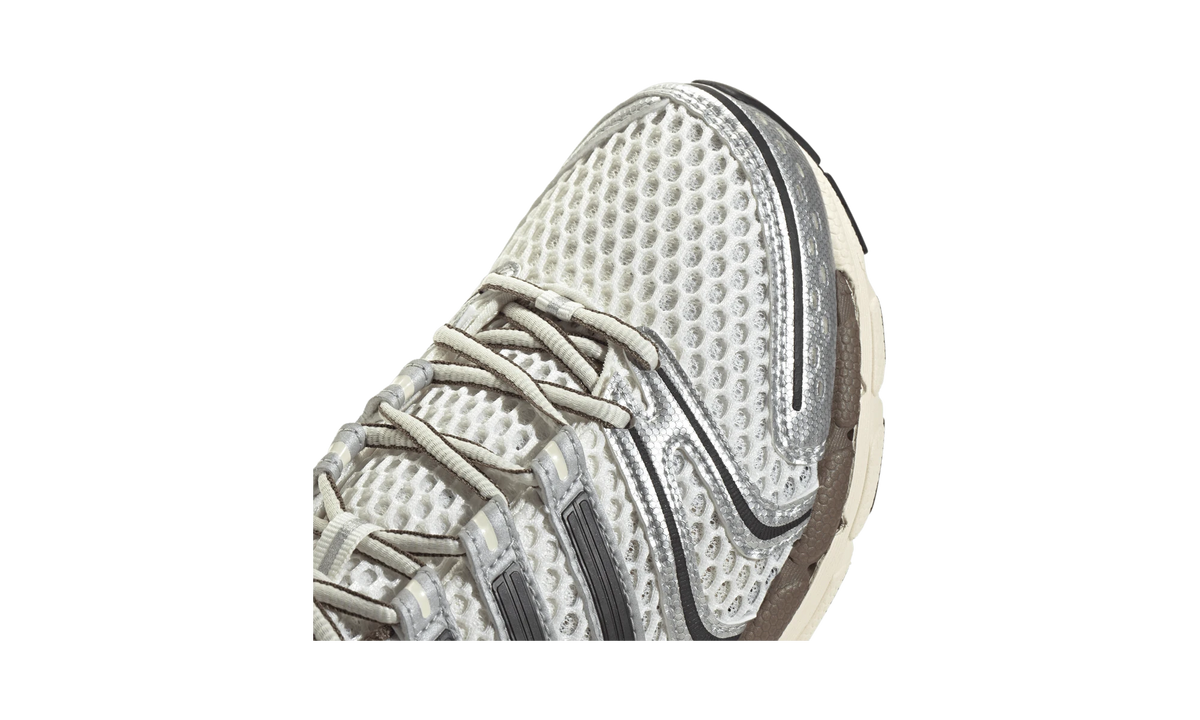 Adidas Adistar Control 5 White Black Brown