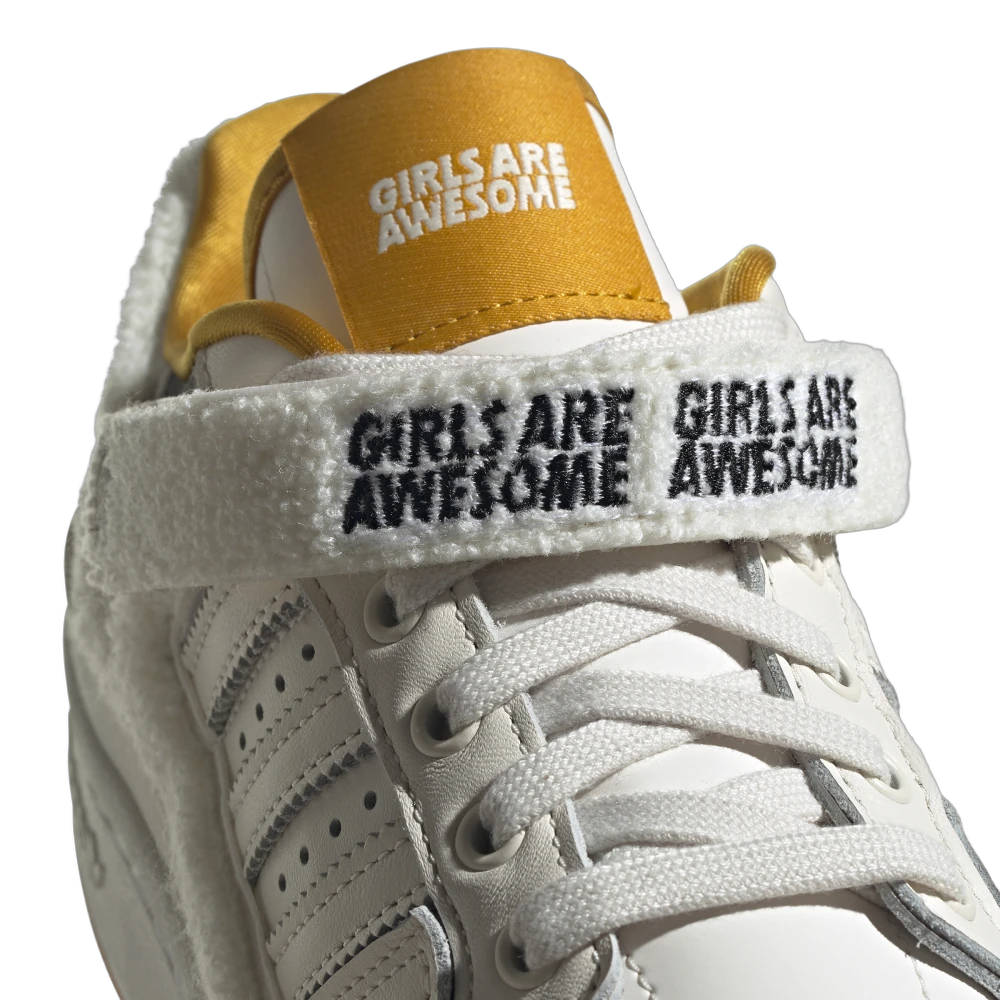 Adidas Forum Low Girls Are Awesome White, Chalk White/Core Black/Purple Beauty (GY2680)