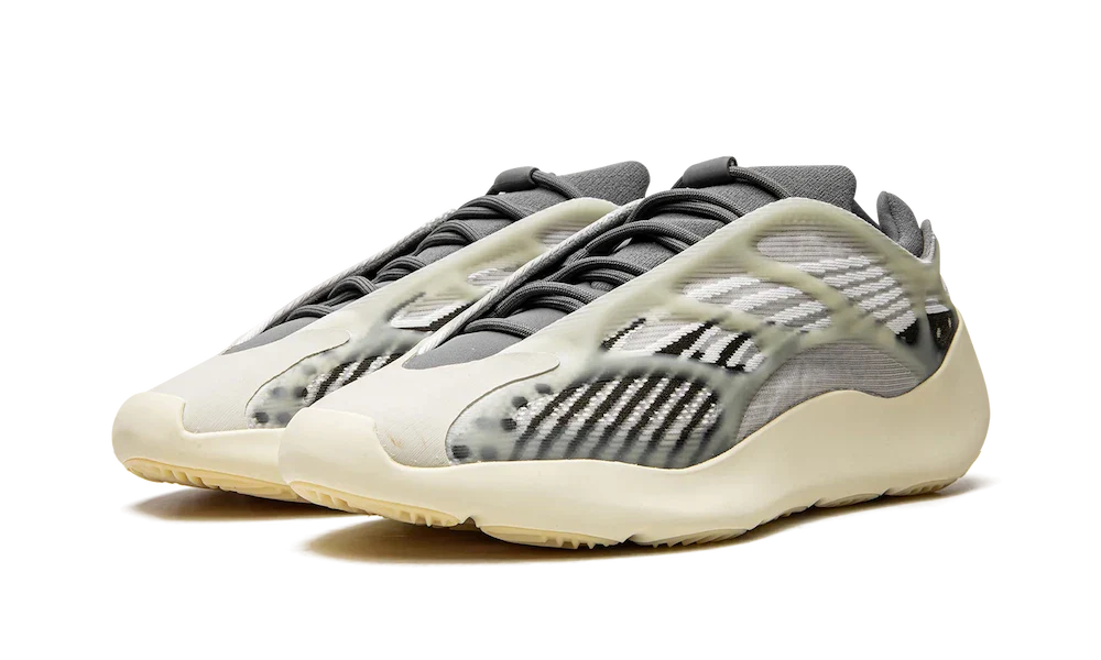 Adidas Yeezy 700 V3 Fade Salt - Sneak