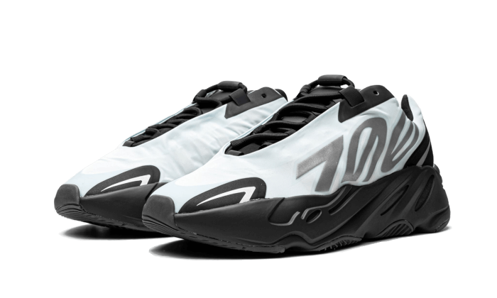 Adidas Yeezy Boost 700 MNVN Blue Tint - Sneak