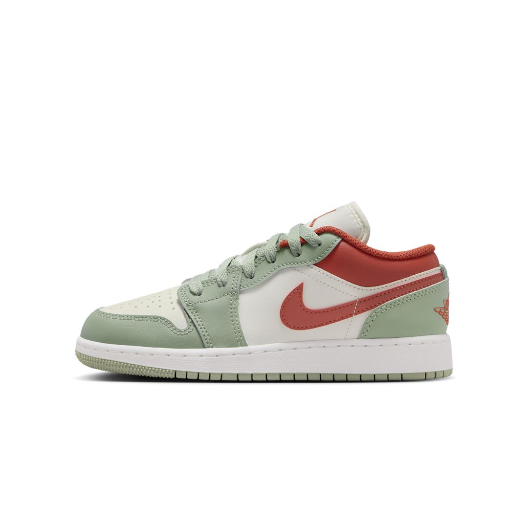 Air Jordan 1 Low Jade Horizon, Sail/Jade Horizon/Pure Platinum/Summit White/Redstone (553560-133)