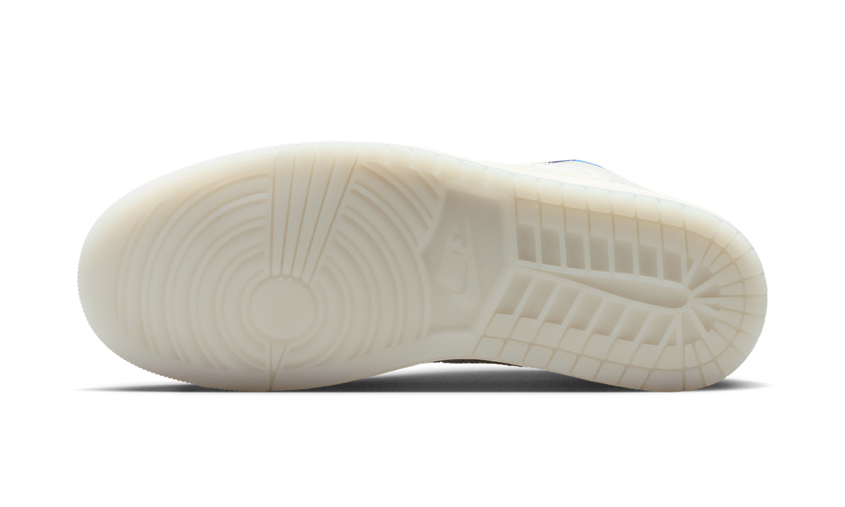 Air Jordan 1 Low SE Summit White Sail