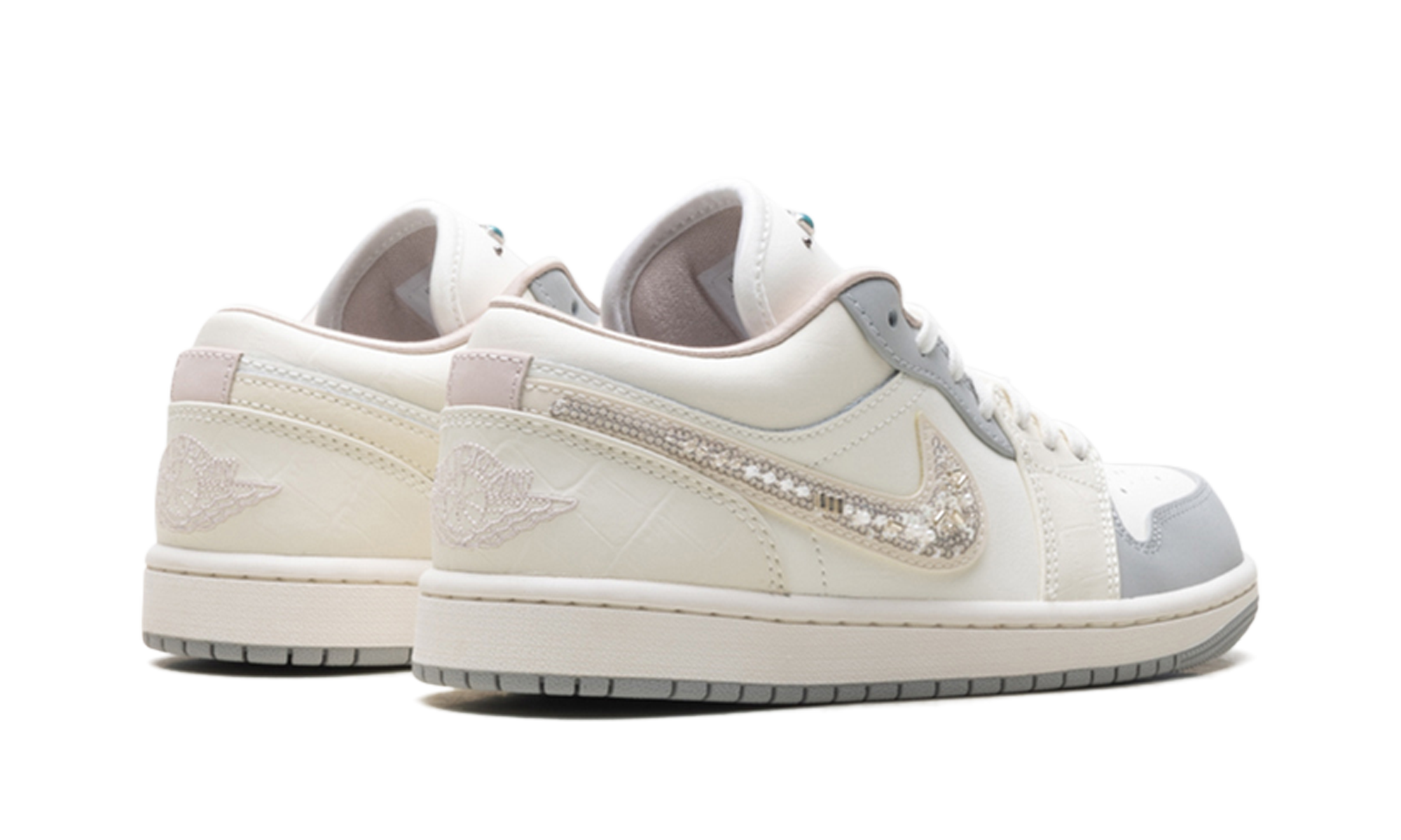 Air Jordan 1 Low Sail Soft Pearl