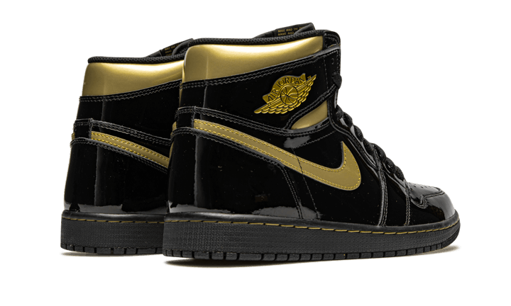 Air Jordan 1 Retro High Black Metallic Gold (2020), Black/Black-Metallic Gold (555088-032 / 575441-032)