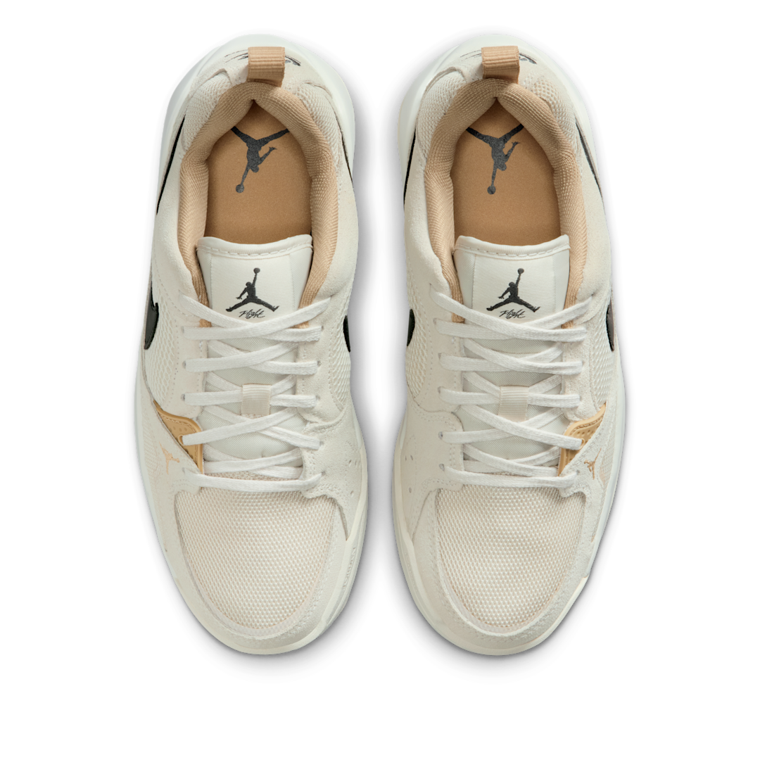 Air Jordan CMFT Era Light Orewood Brown Sail, Light Orewood Brown/Hemp/Sail/Anthracite (HJ6778-120)