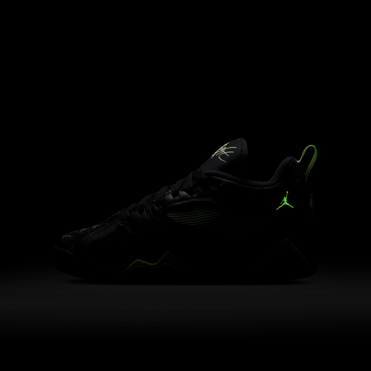 Air Jordan MVP 92 Black Barely Volt