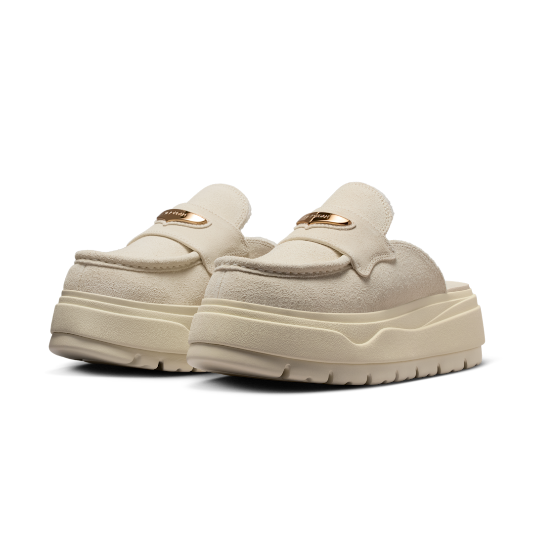 Air Jordan Mule Soft Pearl, Soft Pearl/Coconut Milk/Metallic Gold (IM6663-071)