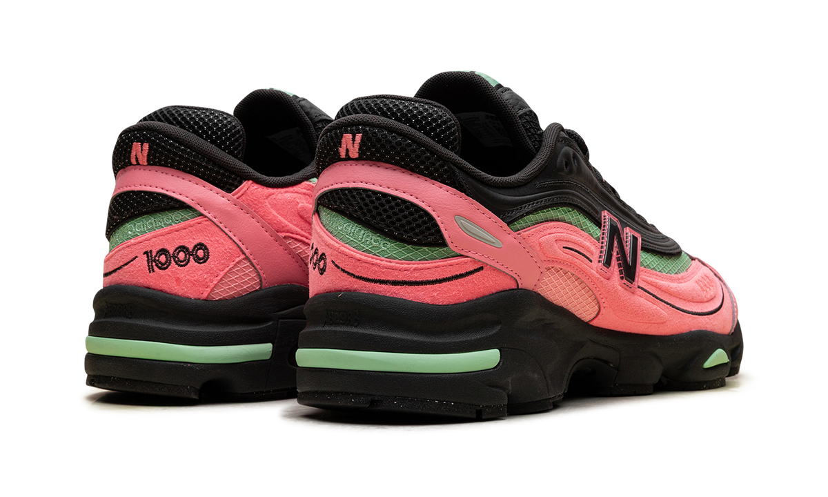 New Balance 1000 Black Pink