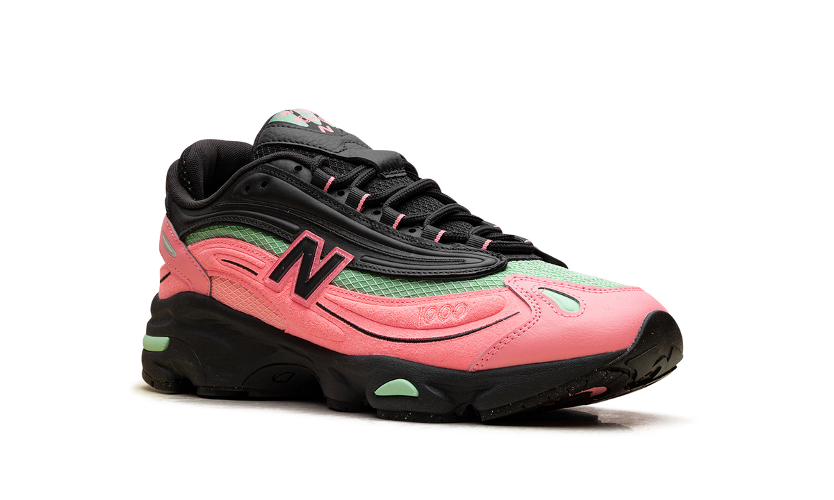 New Balance 1000 Black Pink