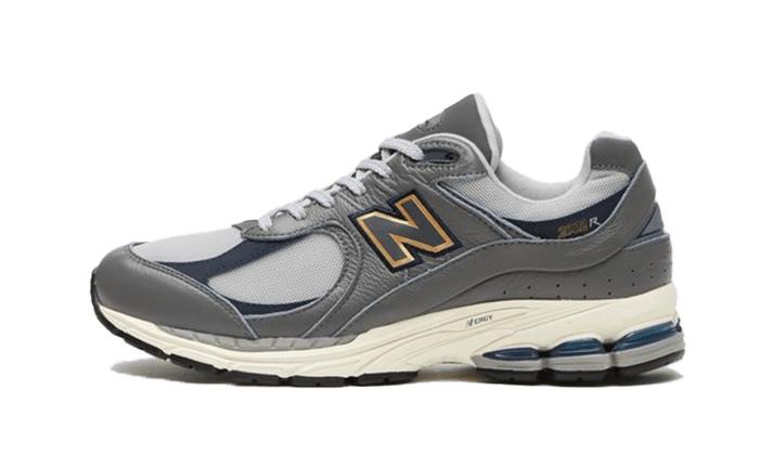 New Balance 2002R Black Castlerock