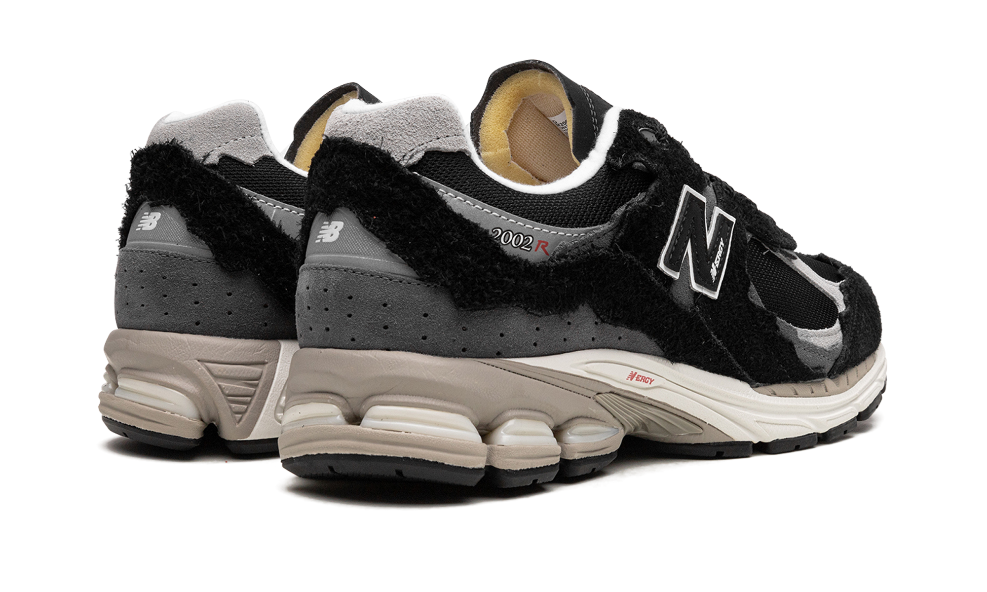 New Balance 2002R Protection Pack Black Grey