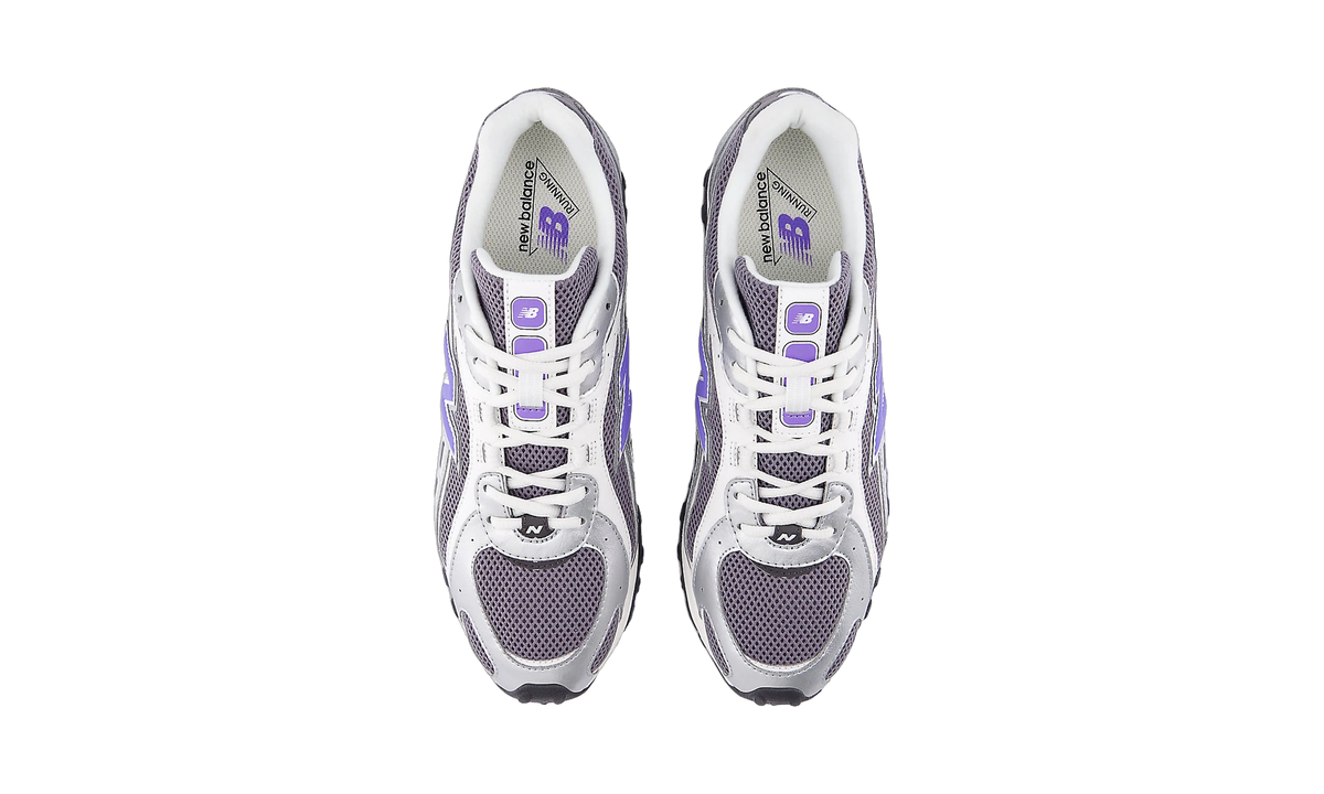 New Balance 204L Silver Metallic