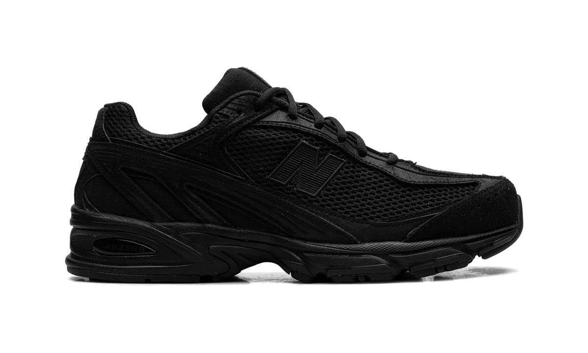New Balance 509 Triple Black
