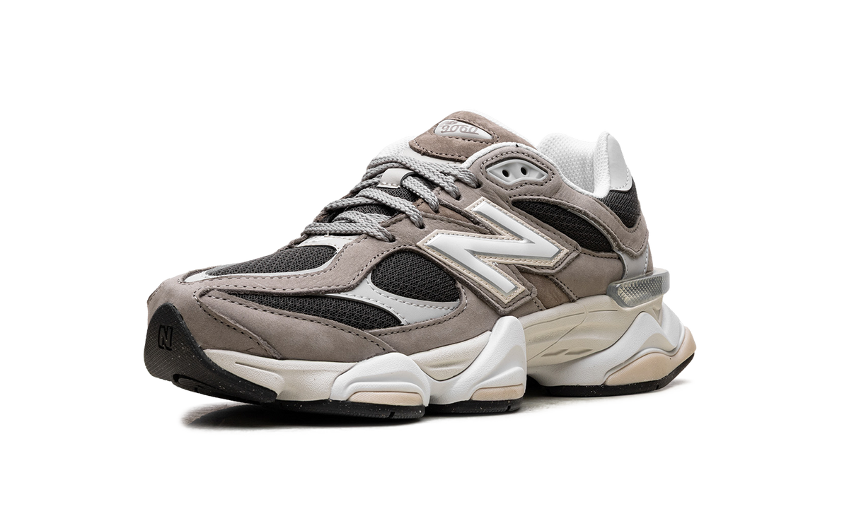New Balance 9060 Fall Suedes Pack Arid Stone