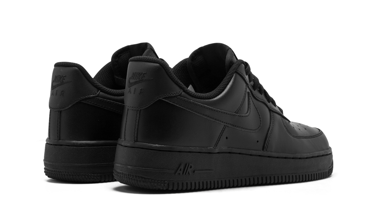 Nike Air Force 1 07 Black