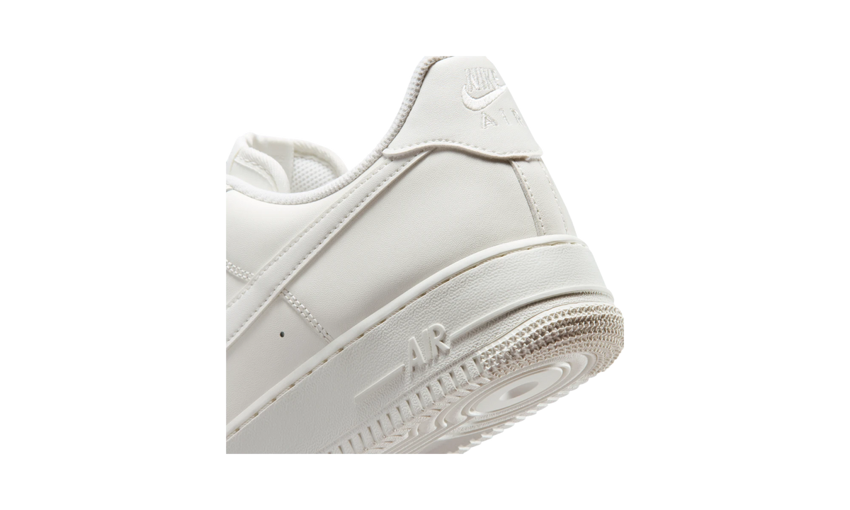 Nike Air Force 1 Low '07 Sail
