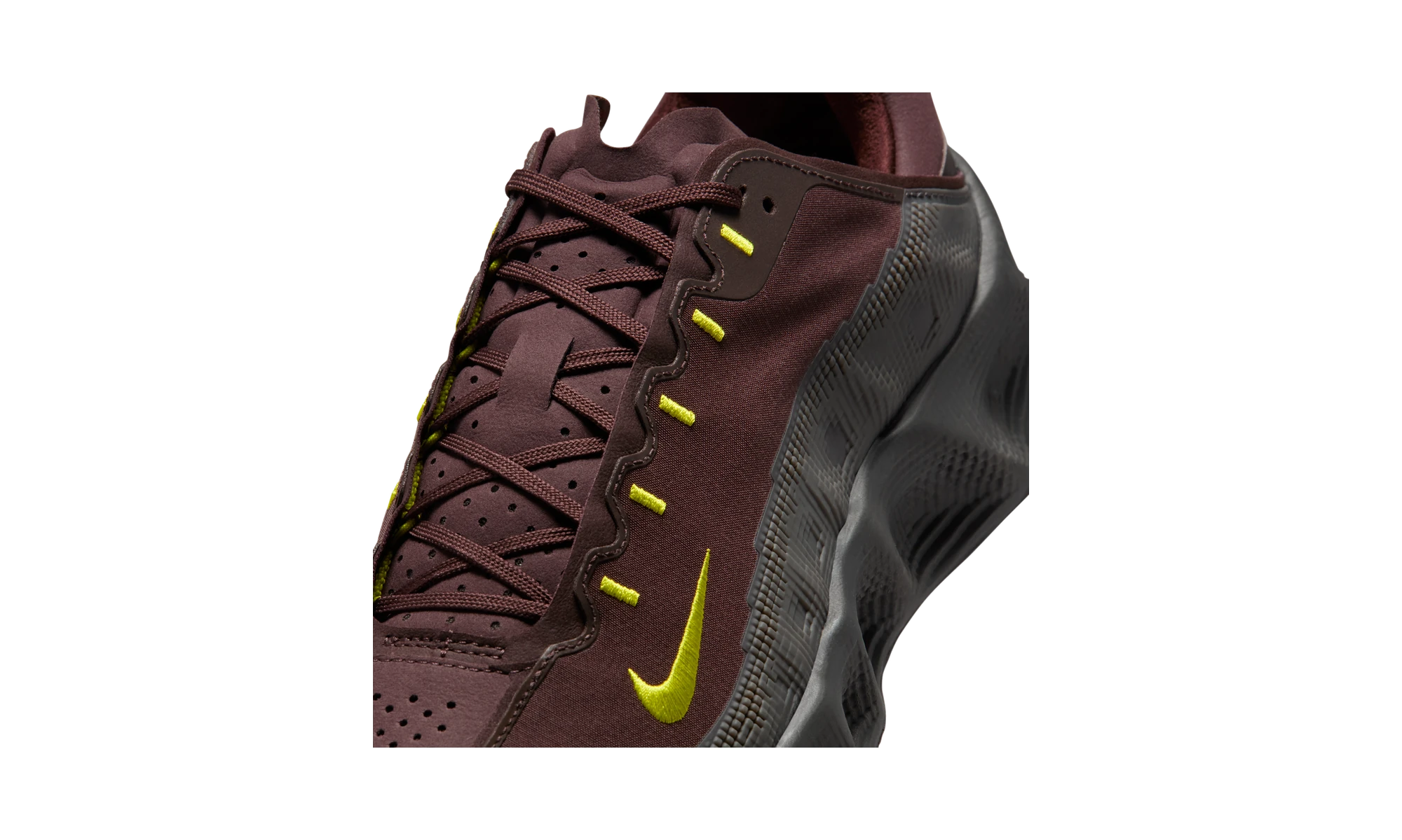 Nike Ava Rover Earth Black Bright Cactus