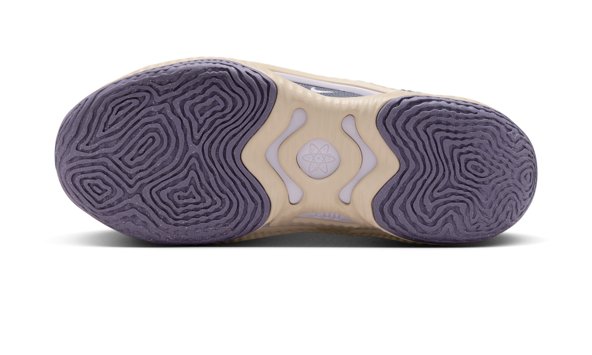 Nike Cosmic Unity 3 Be True To Her School