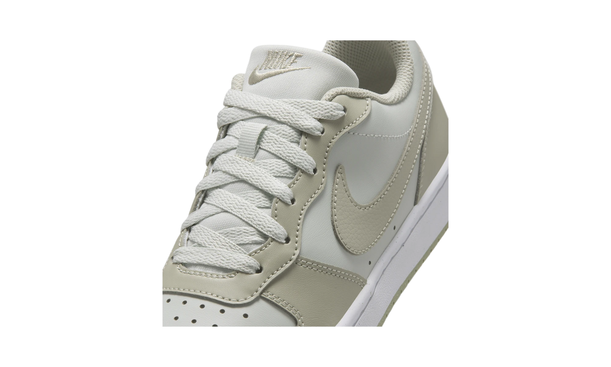 Nike Court Borough Low Light Silver Spruce Fog