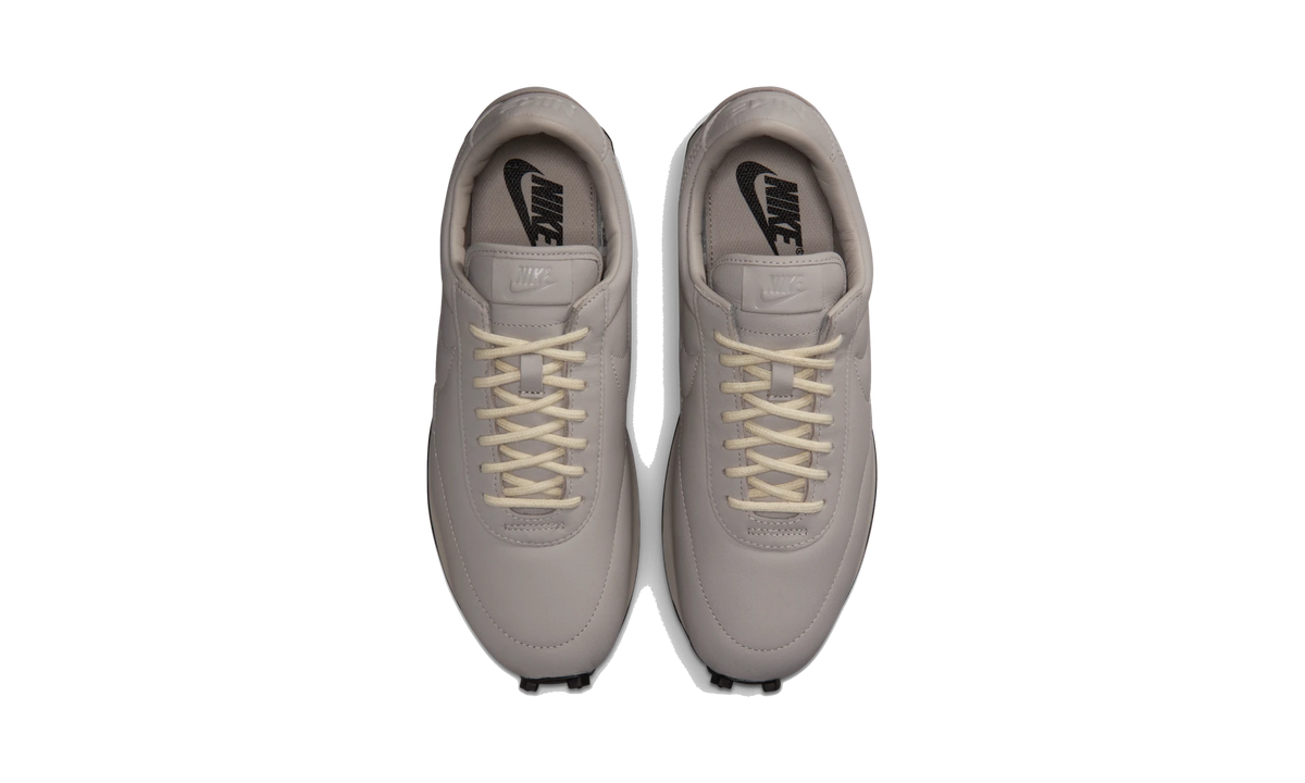 Nike Daybreak SP Moon Particle Light Bone
