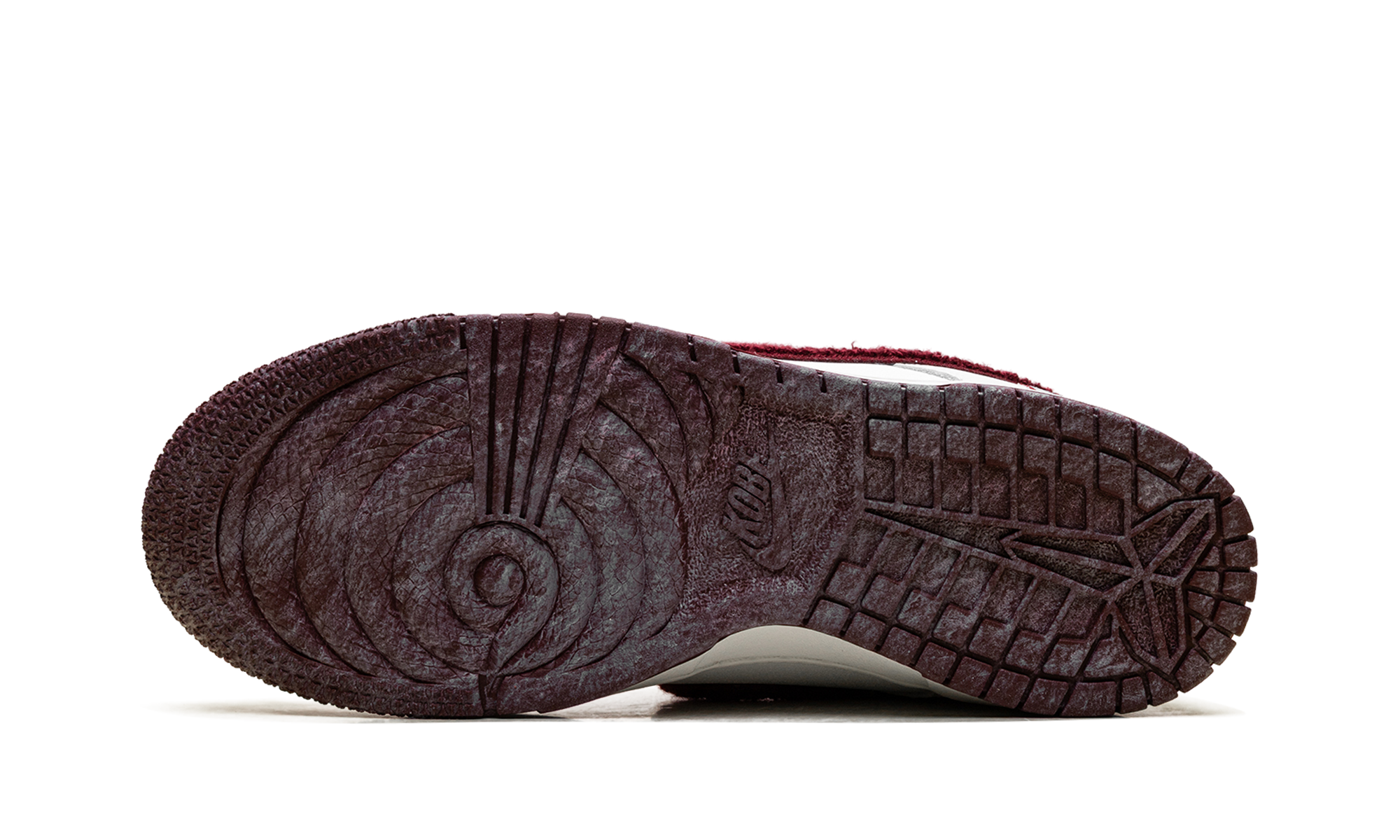 Nike Dunk Low Protro Kobe Bryant Lower Merion Home