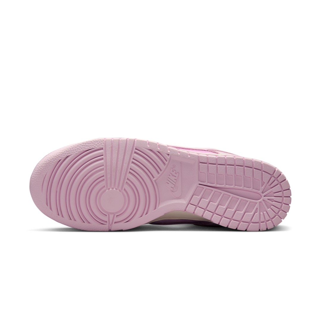 Nike Dunk Low Regal Pink