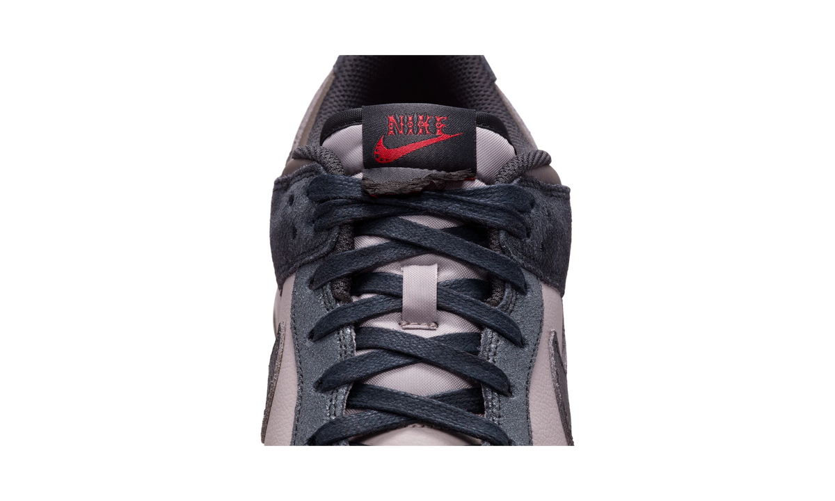 Nike Dunk Low Retro NYC CBGB