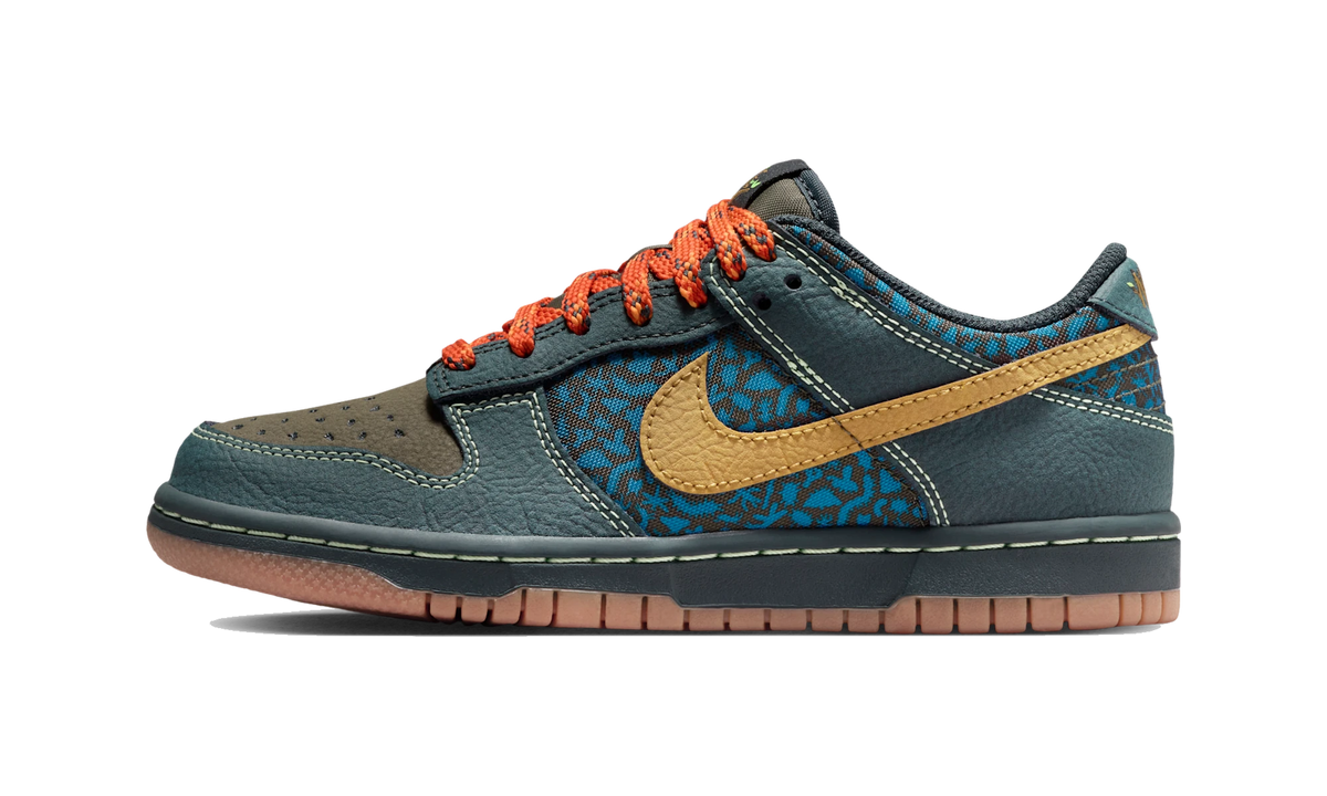 Nike Dunk Low Seaweed Ochre Khaki