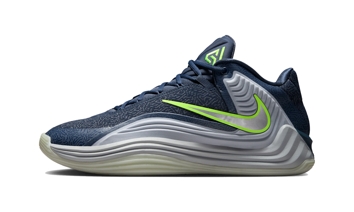 Nike Giannis Freak 7 SE New Moon