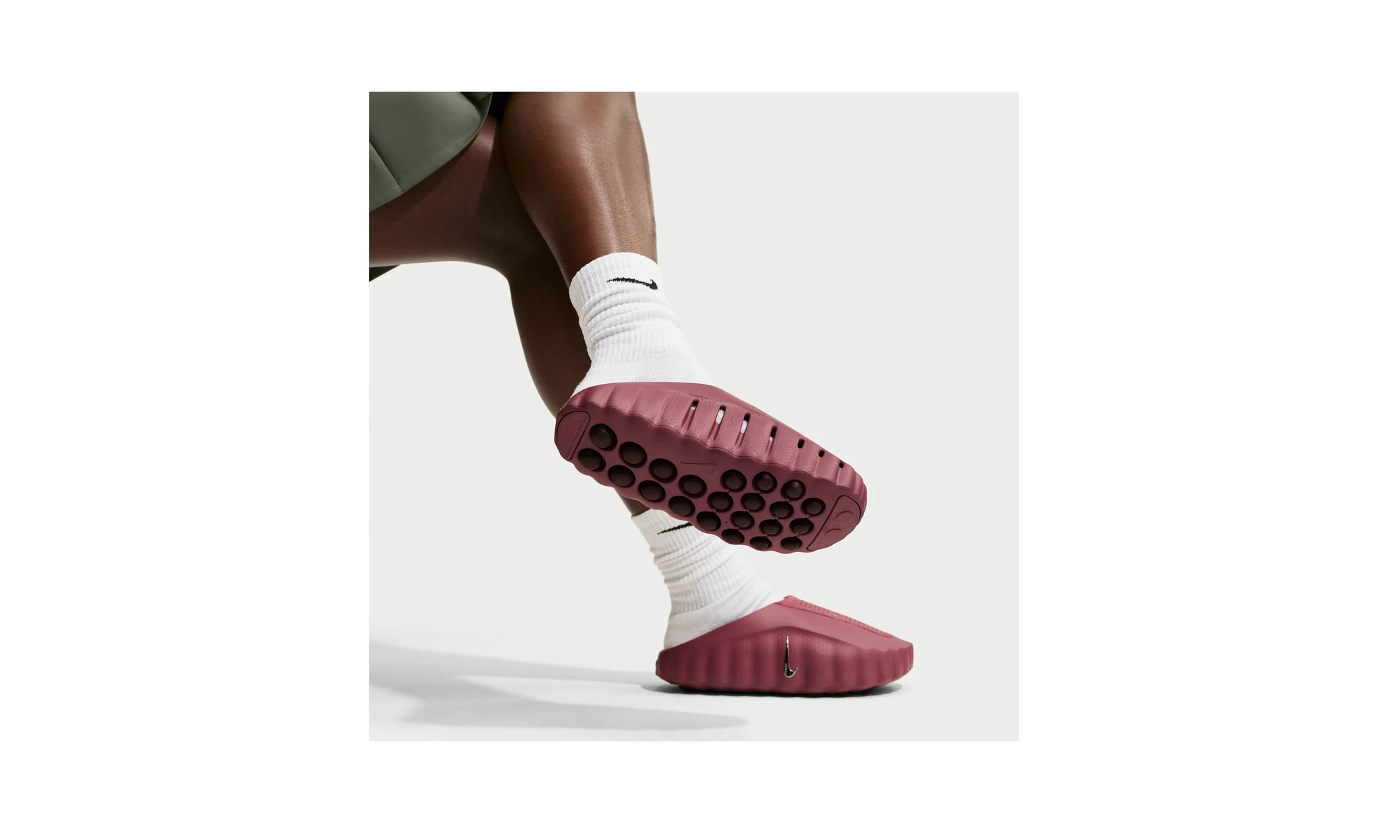 Nike Mind 001 Slide Pink Smoke