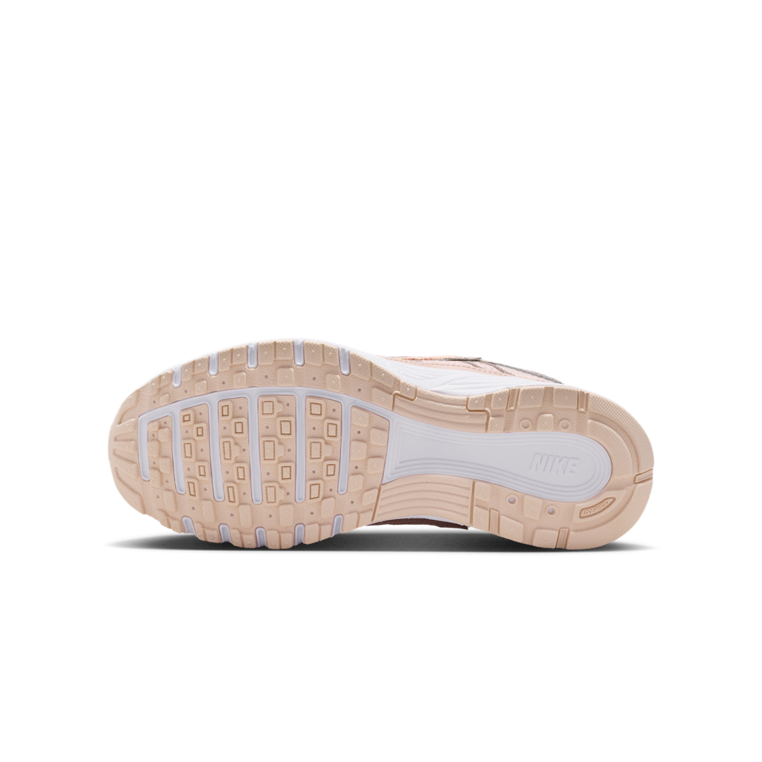 Nike P-6000 Light Soft Pink Metallic Silver, Silt Red/Light Soft Pink/Particle Pink/Metallic Silver (HV5064-602)