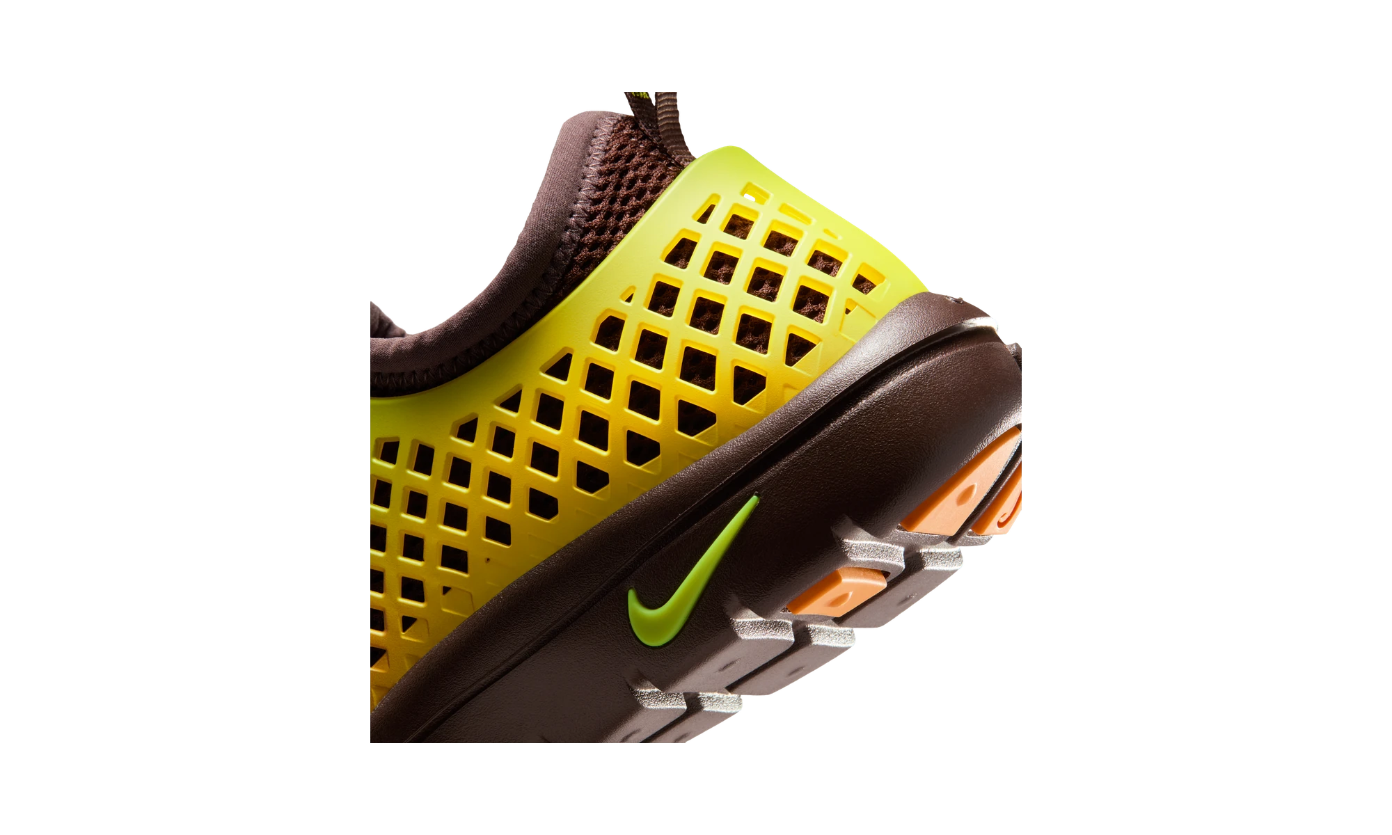 Nike Rejuven8 Run OG SE Dark Field Brown Bright Cactus