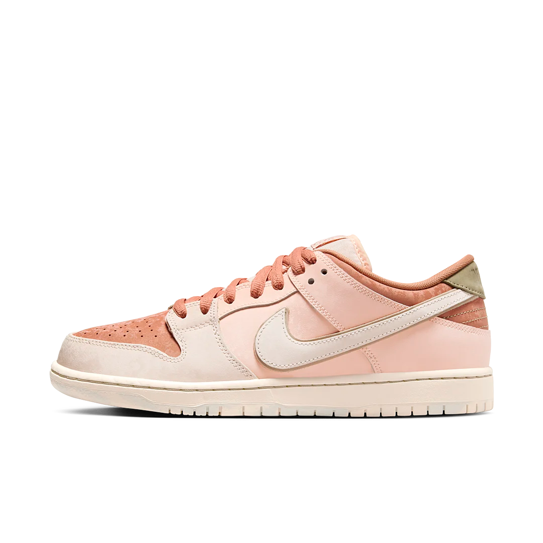 Nike SB Dunk Low Trocadéro Gardens (FV5926-200) - Sneak