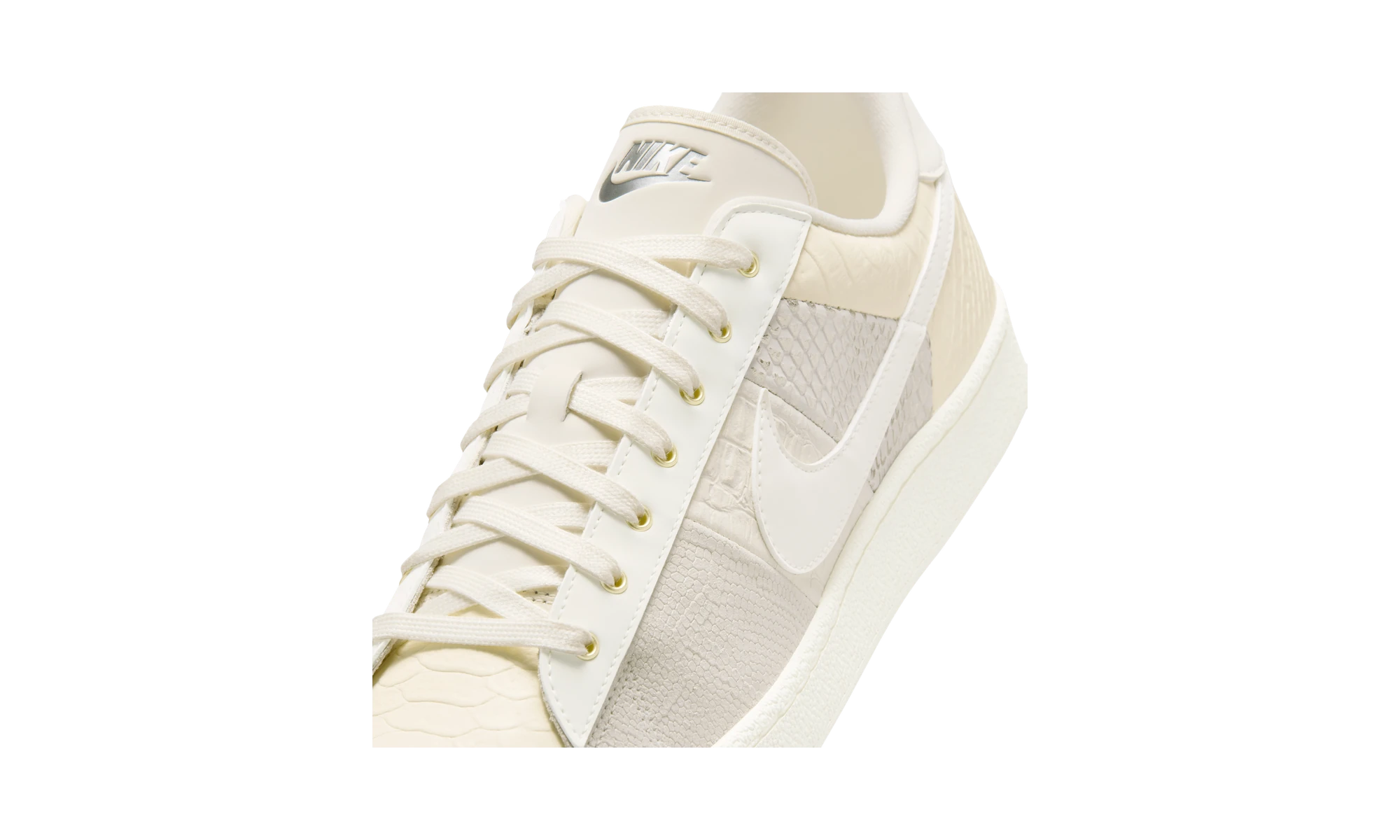 Nike Tennis Classic CS PRM WTCH BND Pale Ivory