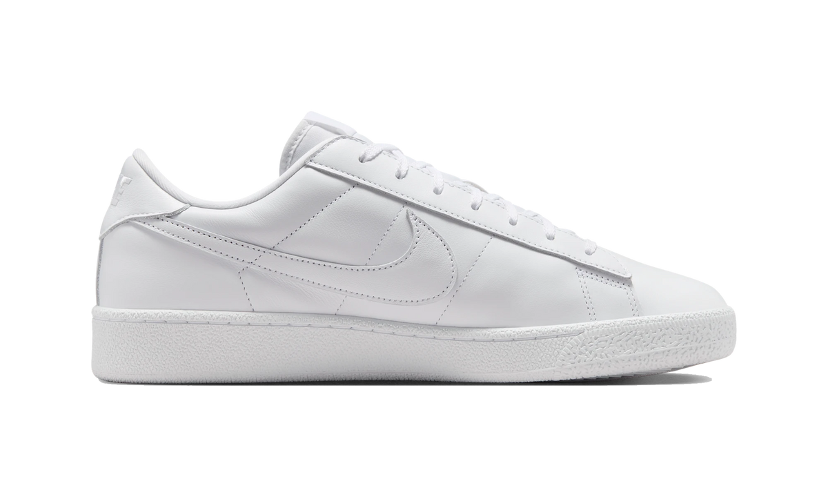 Nike Tennis Classic CS Triple White