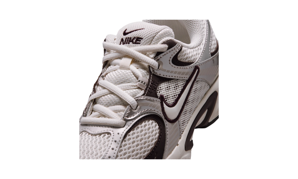 Nike V5 RNR Phantom Burgundy Ash