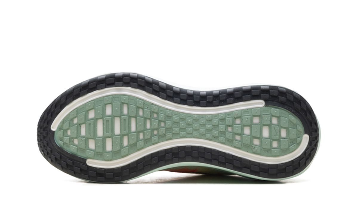 Nike Vomero Plus Barely Volt Multi-Color