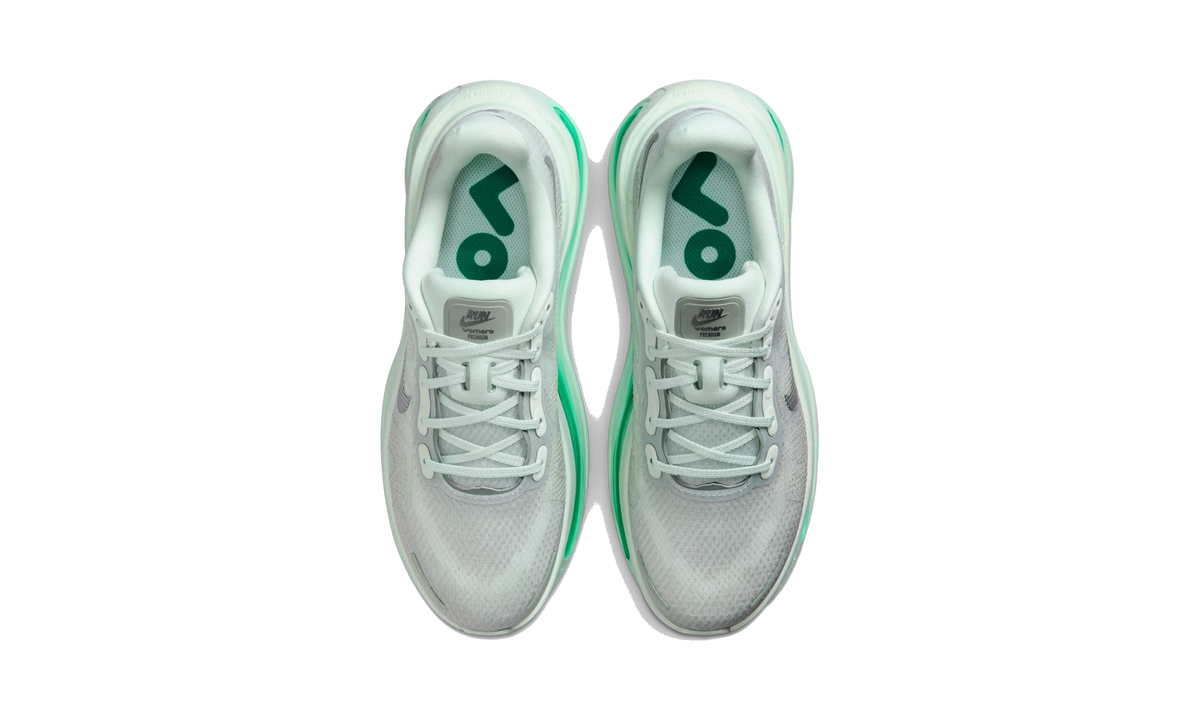 Nike Vomero Premium Barely Green