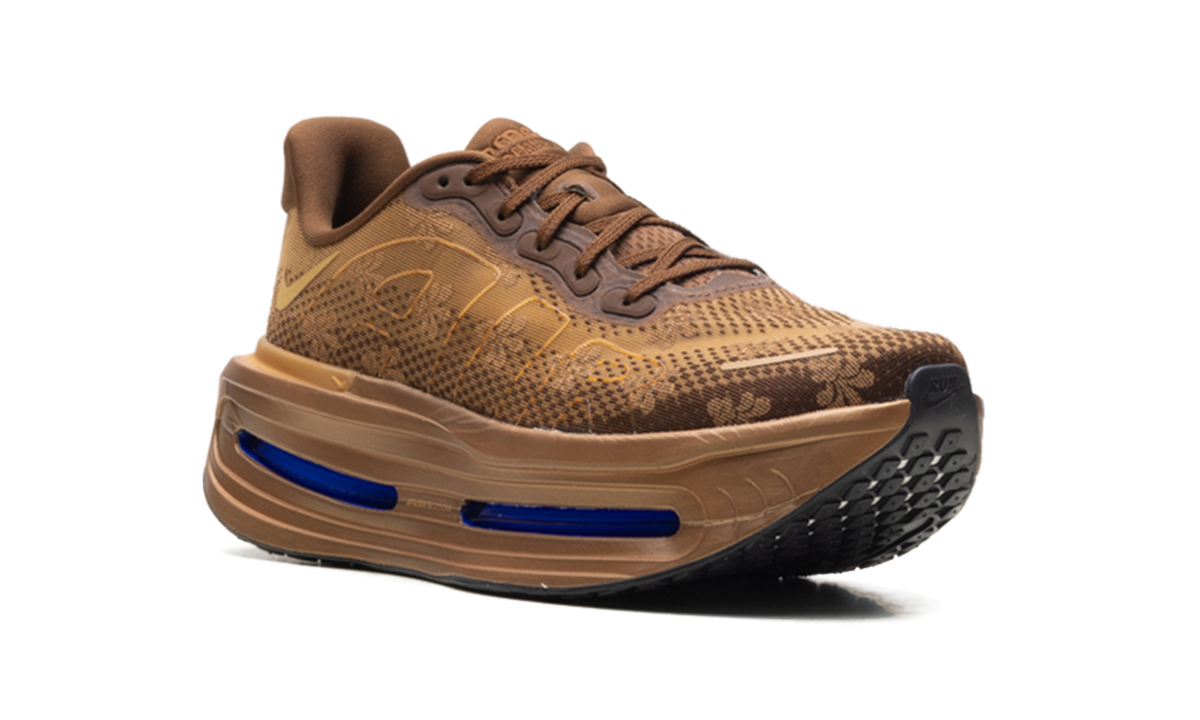 Nike Vomero Premium Flat Stout