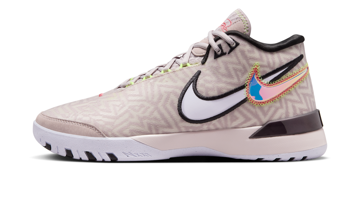 Nike Zoom LeBron NXXT Genisus Platinum Violet